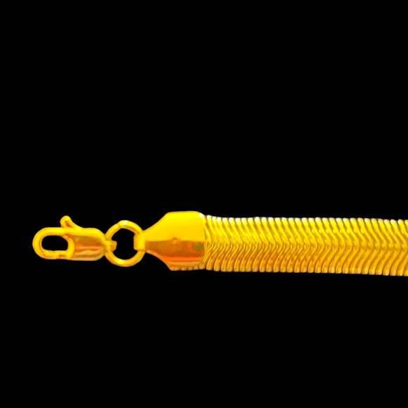 NWOT Snake Bone Chain Necklace - Picture 3 of 3